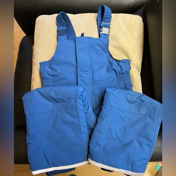 Hanna Andersson ski overalls - Picture 1 of 4